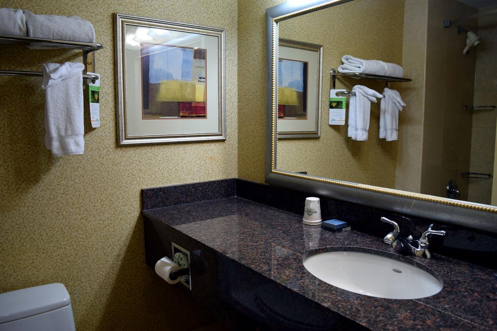 Wingate By Wyndham Manhattan Midtown ニューヨーク エクステリア 写真