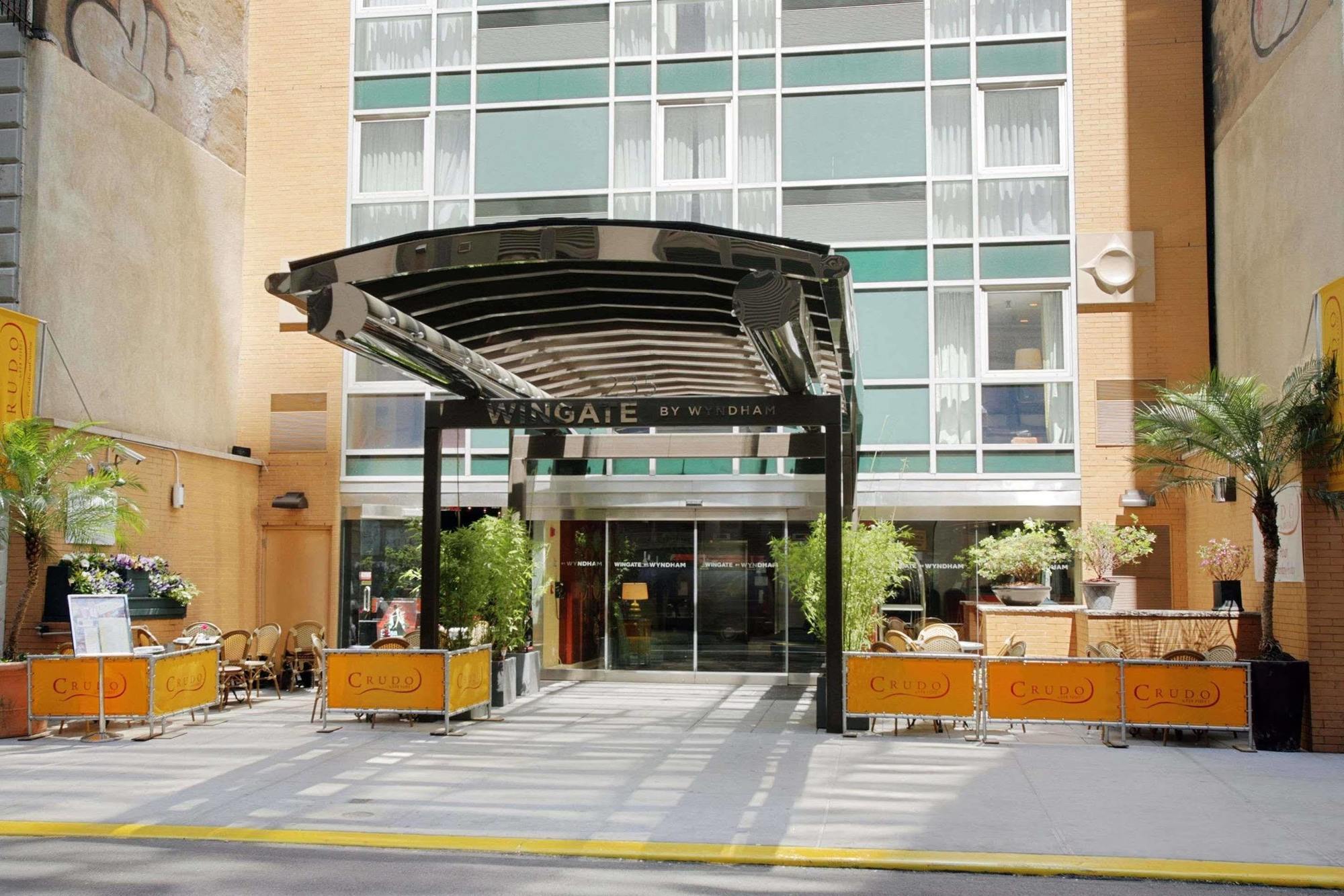 Wingate By Wyndham Manhattan Midtown ニューヨーク エクステリア 写真